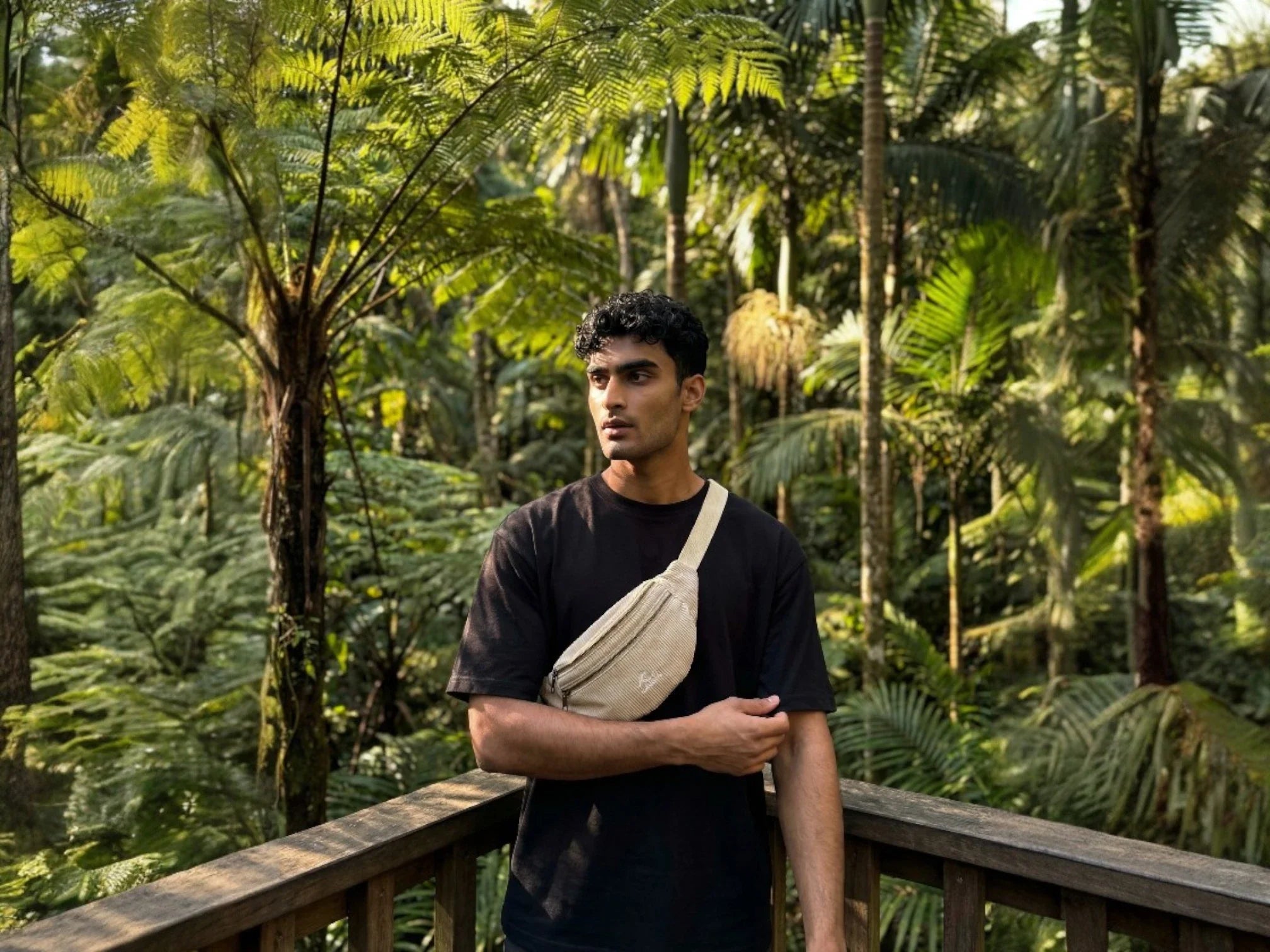 Quelles différences entre sac banane, belt bag et bum bag