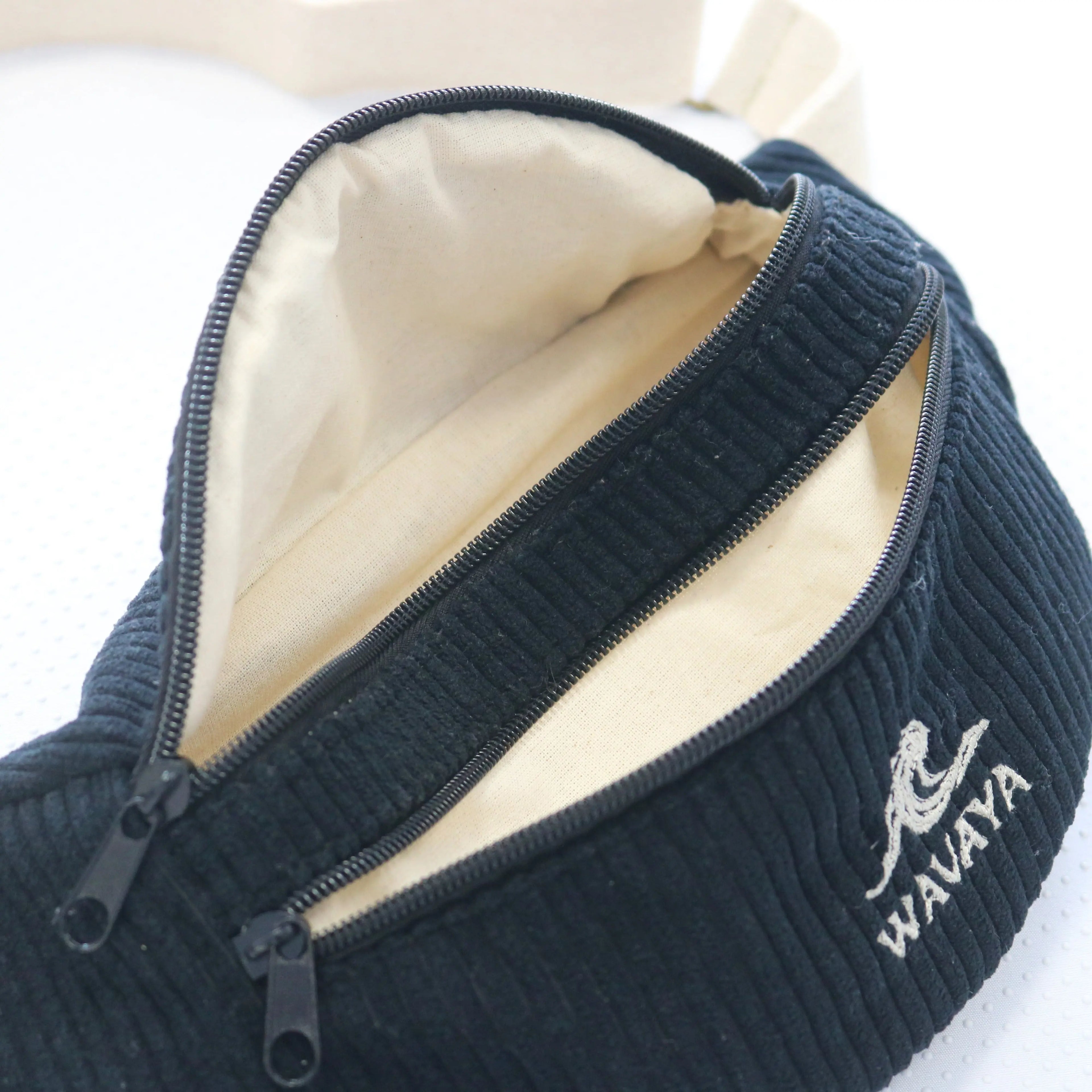 Sac banane velours Essential Noir