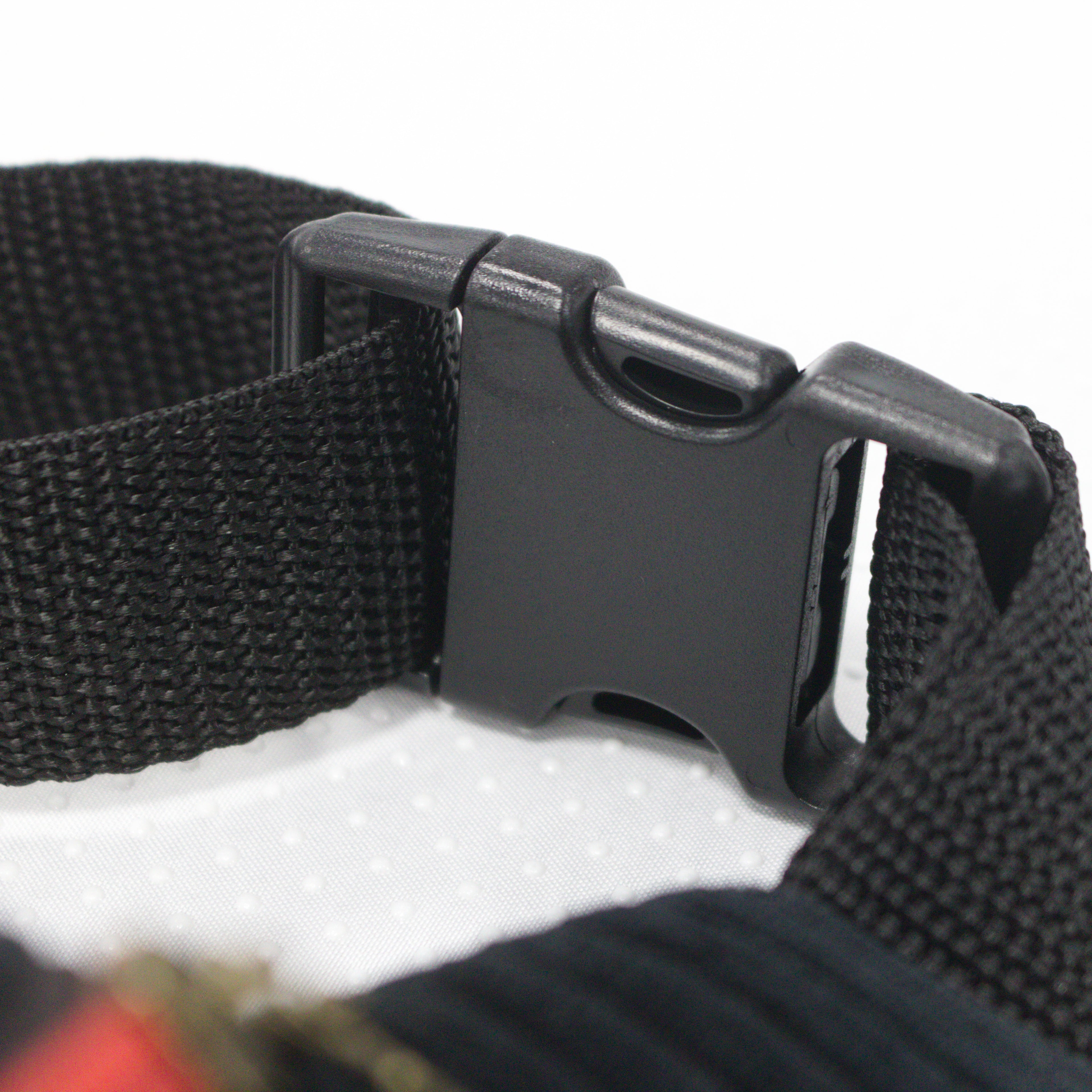 Sac banane velours Essential – Noir (Defqon.1 Edition)