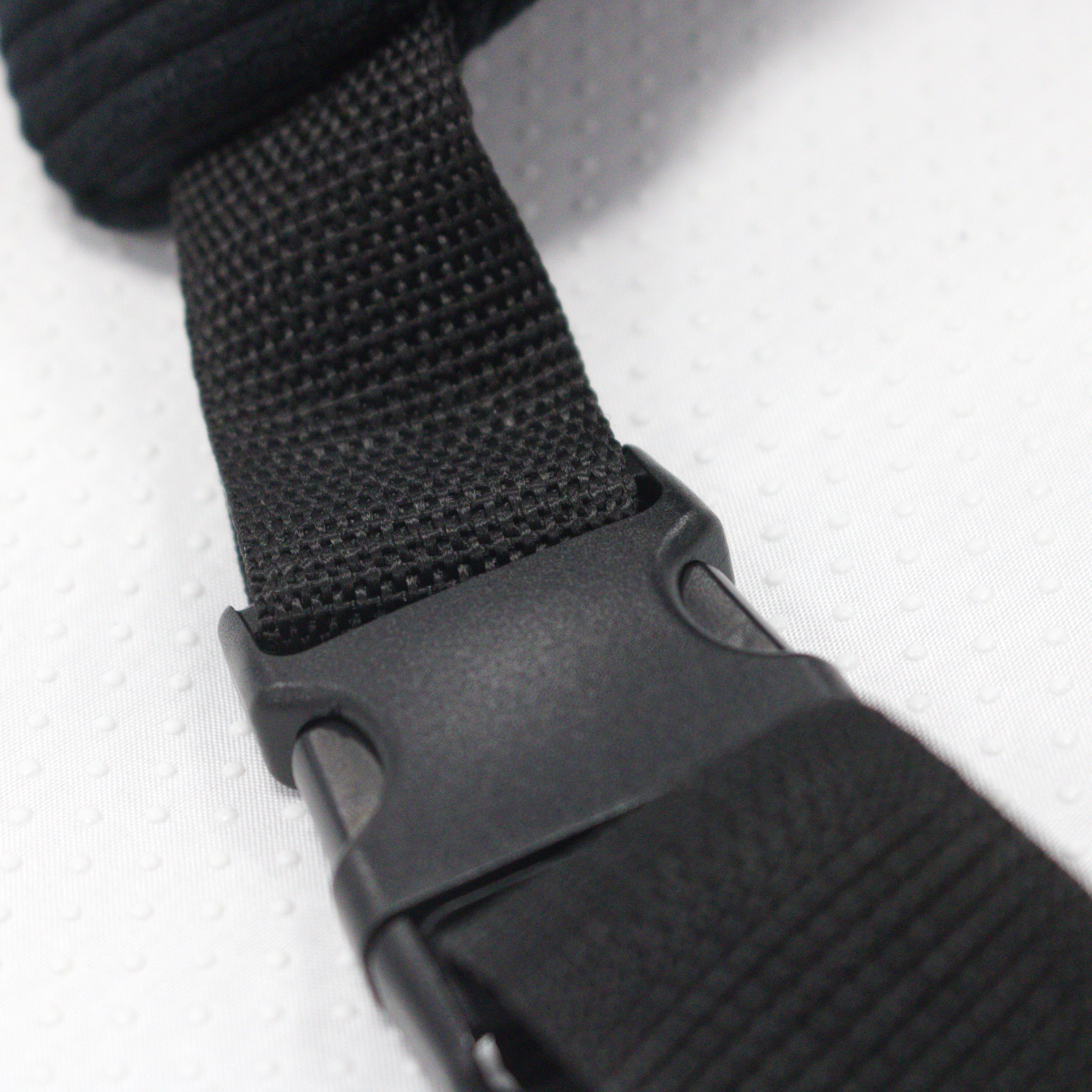 Sac banane velours Essential – Noir (Defqon.1 Edition)