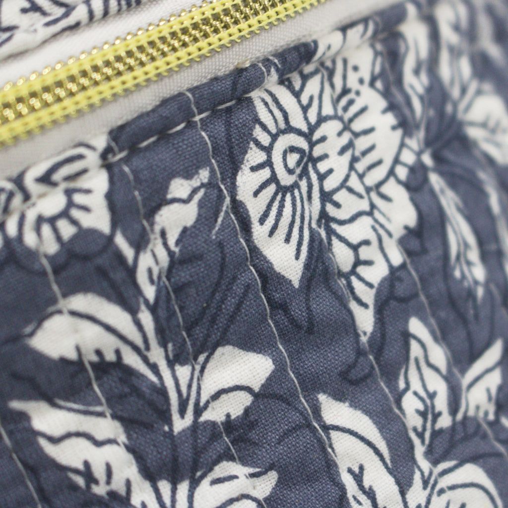 Sac banane tissu matelassé Essential - création textile durable - Mycobloom