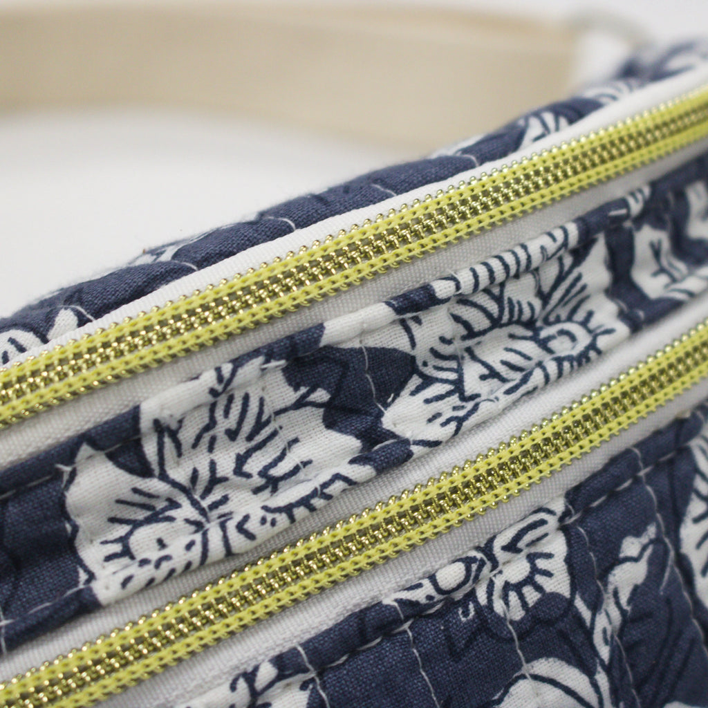 Sac banane tissu matelassé Essential - création textile durable - Mycobloom