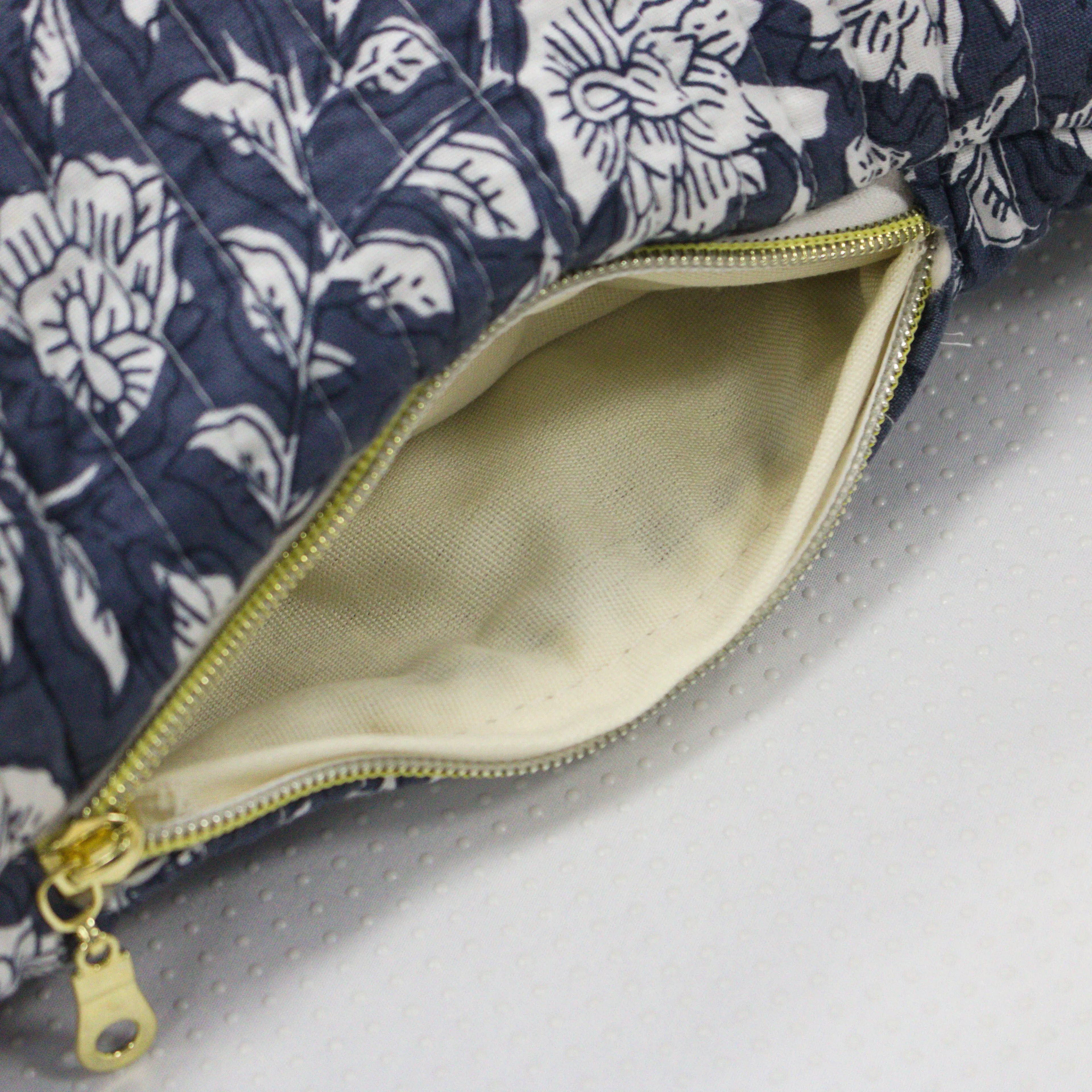 Sac banane tissu matelassé Essential - création textile durable - Mycobloom